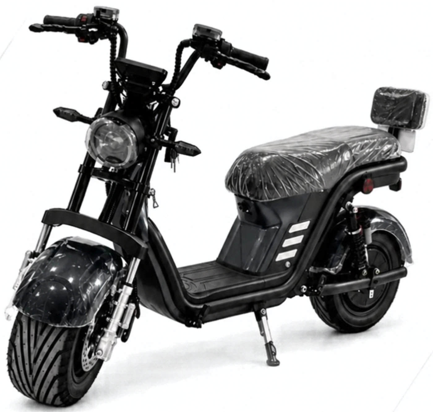 Modelo X21 preto com bagageiro traseiro